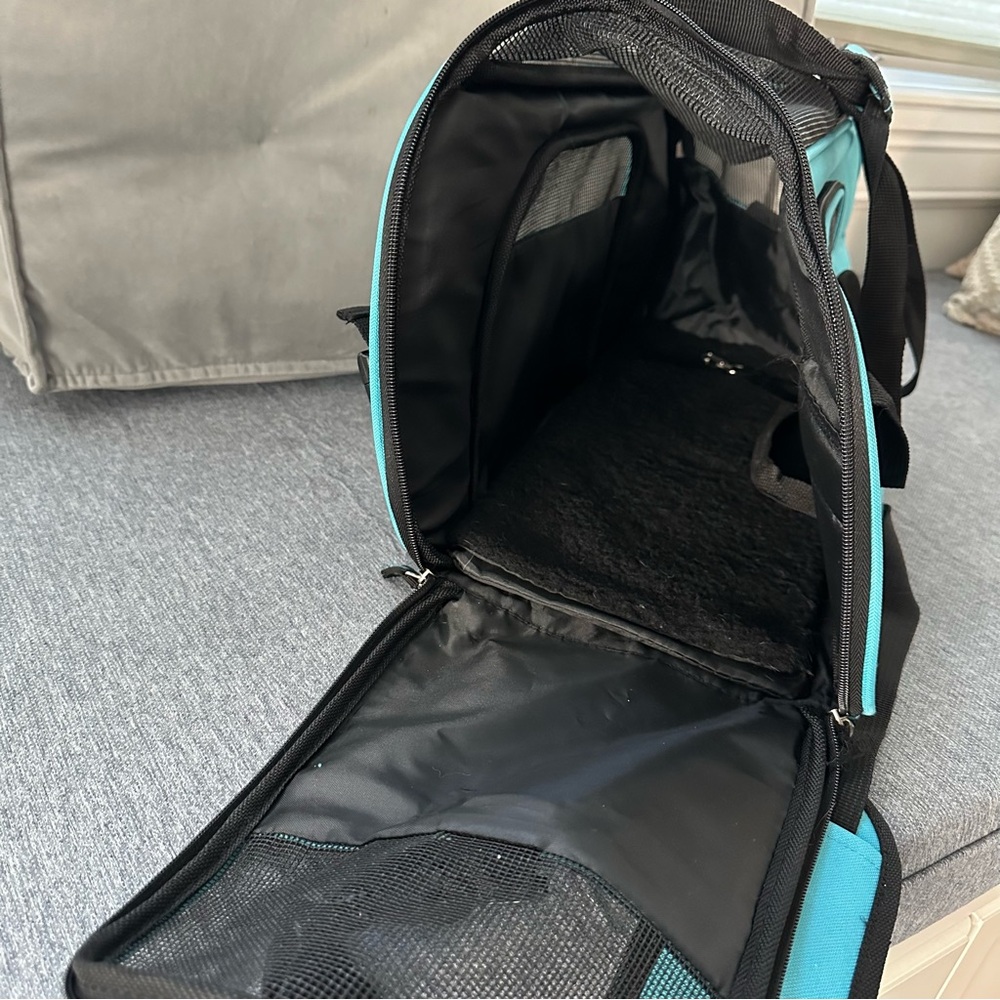 ELITE FIELD Soft Sided Pet Carrier Sky Blue - Picture 6 of 15